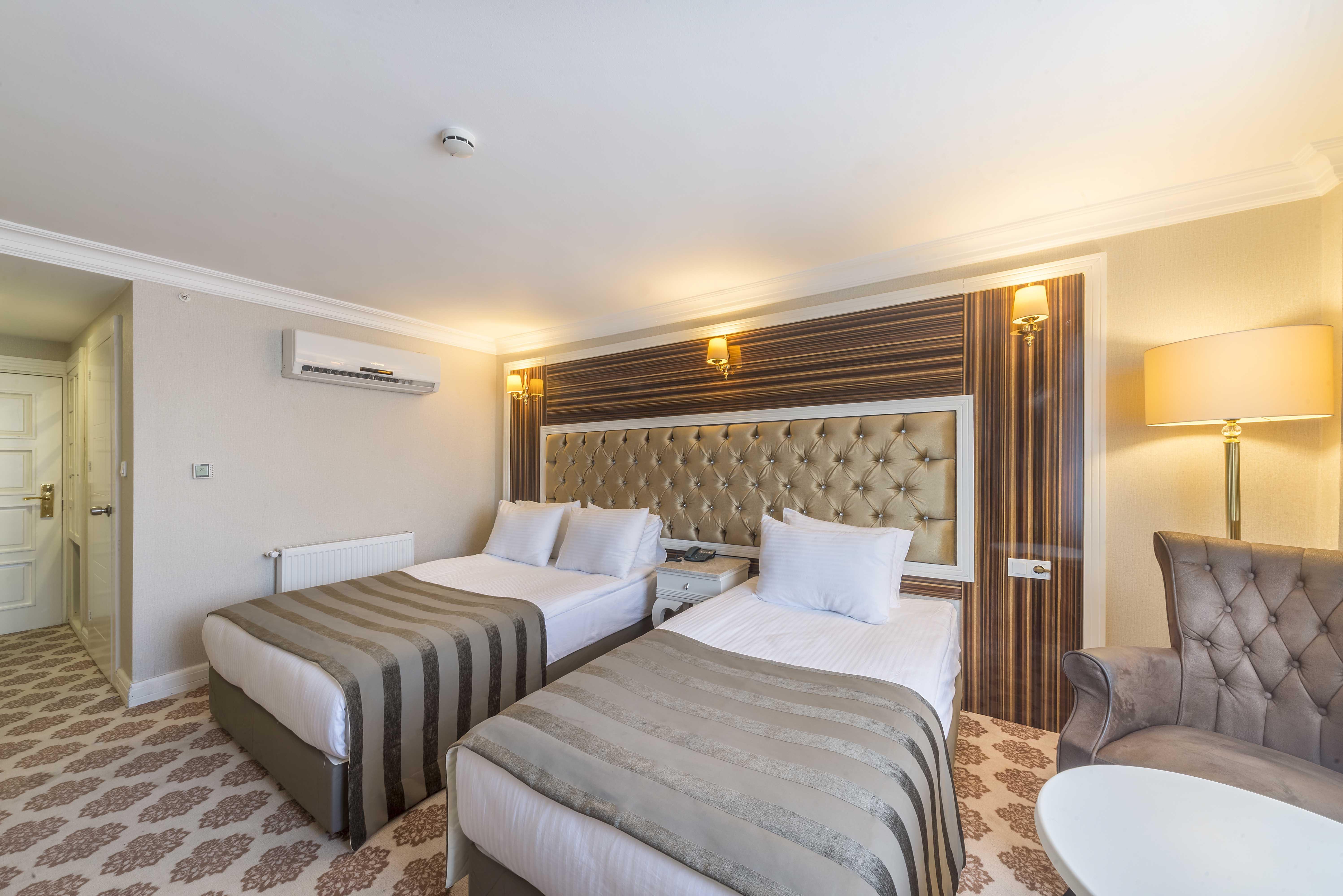 Topkapi Old City Kensington Hotel Ottoman Heritage Istanboel Buitenkant foto